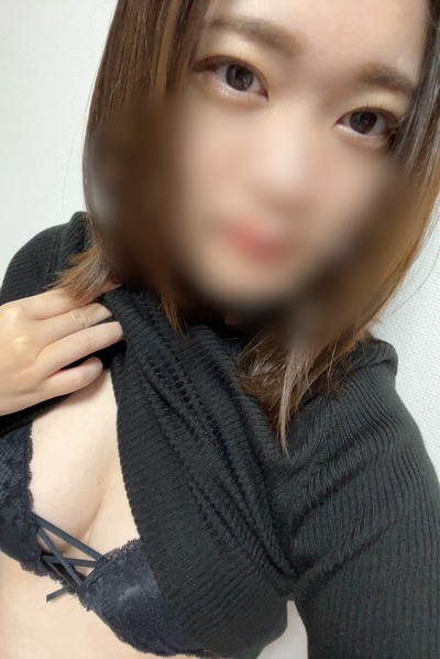 体験入店初日26歳6日21:00~Eカップ